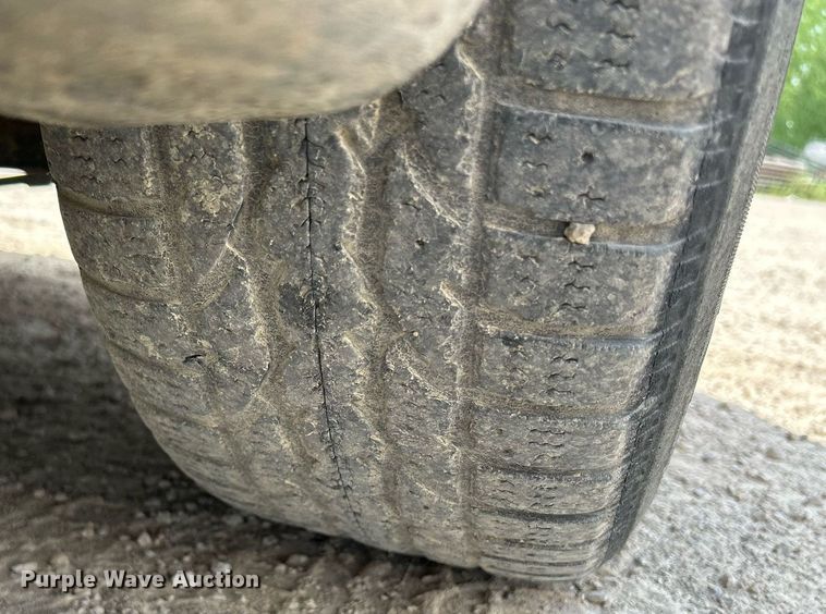 image for item DR4666 2013 Dodge Grand Caravan  van