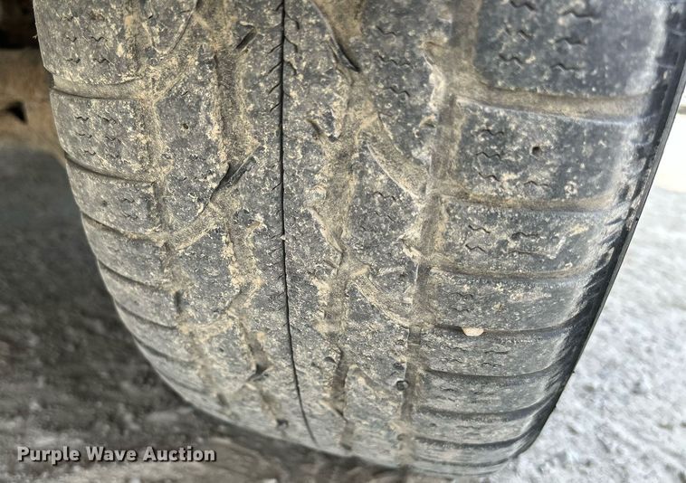 image for item DR4666 2013 Dodge Grand Caravan  van