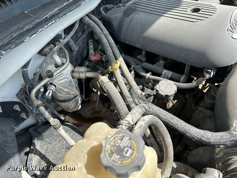 image for item DR4667 2003 Chevrolet Silverado 2500HD  Ext. Cab pickup truck