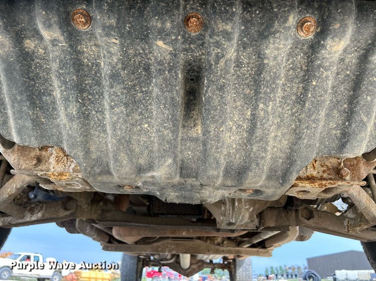 image for item DR4667 2003 Chevrolet Silverado 2500HD  Ext. Cab pickup truck