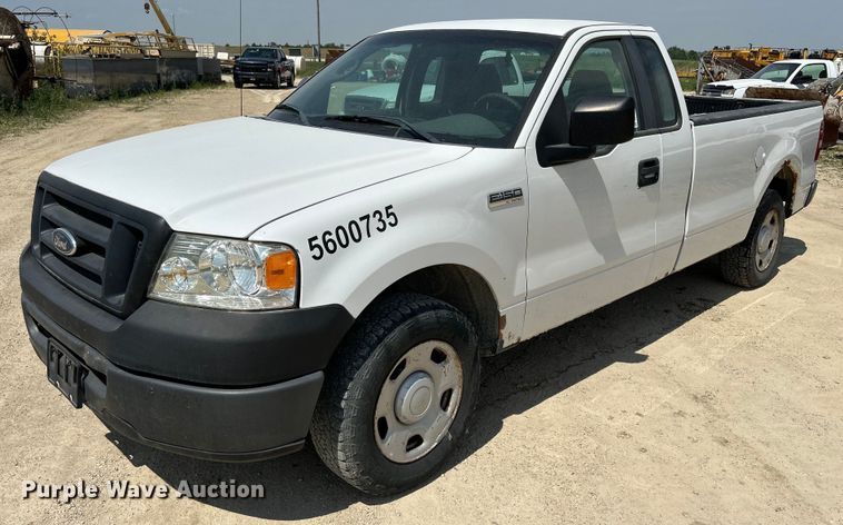 image for item DR4669 2007 Ford F150 XL  pickup truck