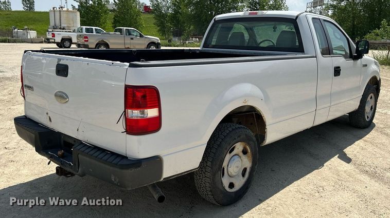 image for item DR4669 2007 Ford F150 XL  pickup truck