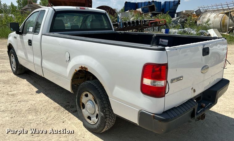 image for item DR4669 2007 Ford F150 XL  pickup truck