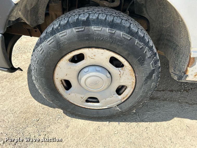 image for item DR4669 2007 Ford F150 XL  pickup truck