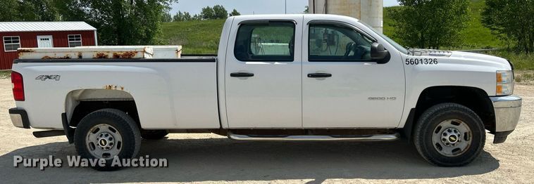 image for item DR4670 2013 Chevrolet Silverado 2500HD  Crew Cab pickup truck