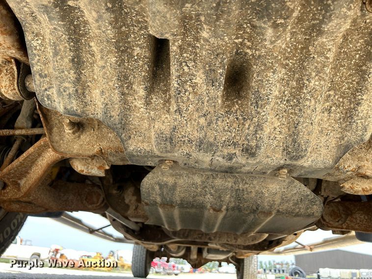 image for item DR4670 2013 Chevrolet Silverado 2500HD  Crew Cab pickup truck