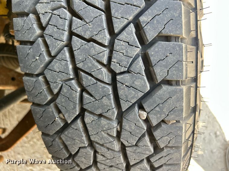 image for item DR4670 2013 Chevrolet Silverado 2500HD  Crew Cab pickup truck