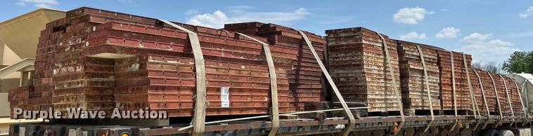 image for item DR4671 Concrete forms