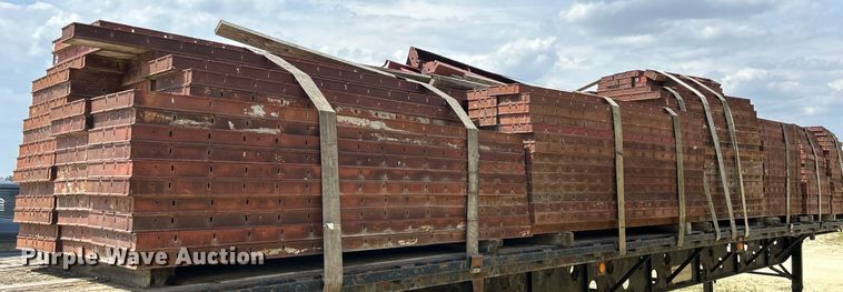 image for item DR4671 Concrete forms