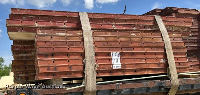 image for item DR4671 Concrete forms