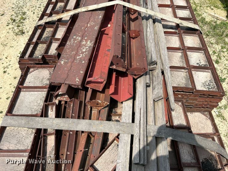 image for item DR4671 Concrete forms