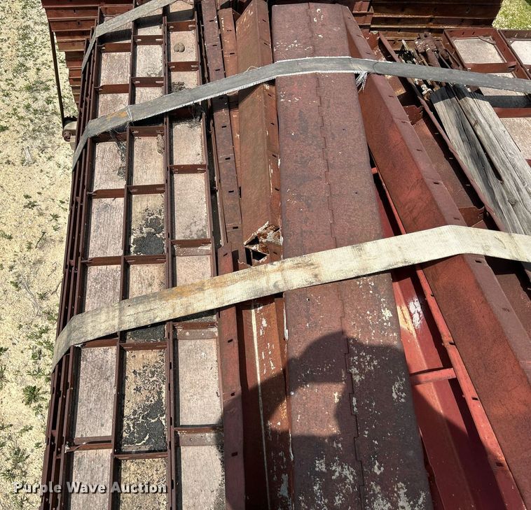 image for item DR4671 Concrete forms