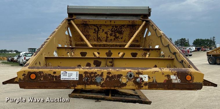 image for item DR4674 2000 Trail King TK54BDV432  bottom dump trailer