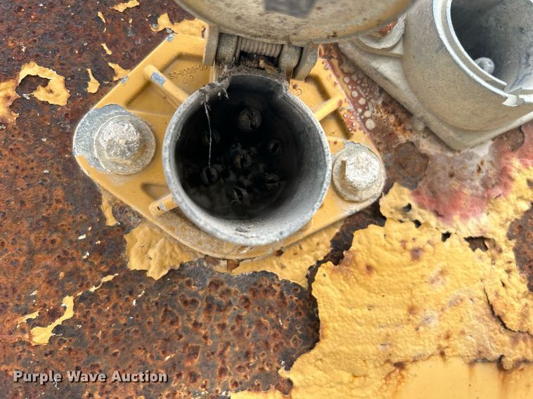 image for item DR4674 2000 Trail King TK54BDV432  bottom dump trailer