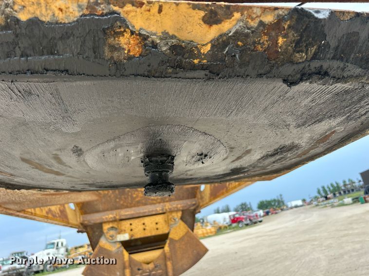 image for item DR4674 2000 Trail King TK54BDV432  bottom dump trailer