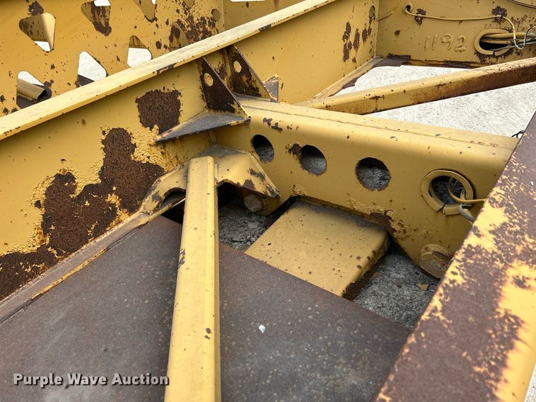 image for item DR4674 2000 Trail King TK54BDV432  bottom dump trailer