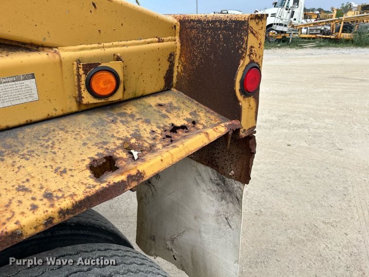 image for item DR4674 2000 Trail King TK54BDV432  bottom dump trailer