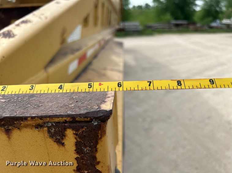 image for item DR4674 2000 Trail King TK54BDV432  bottom dump trailer