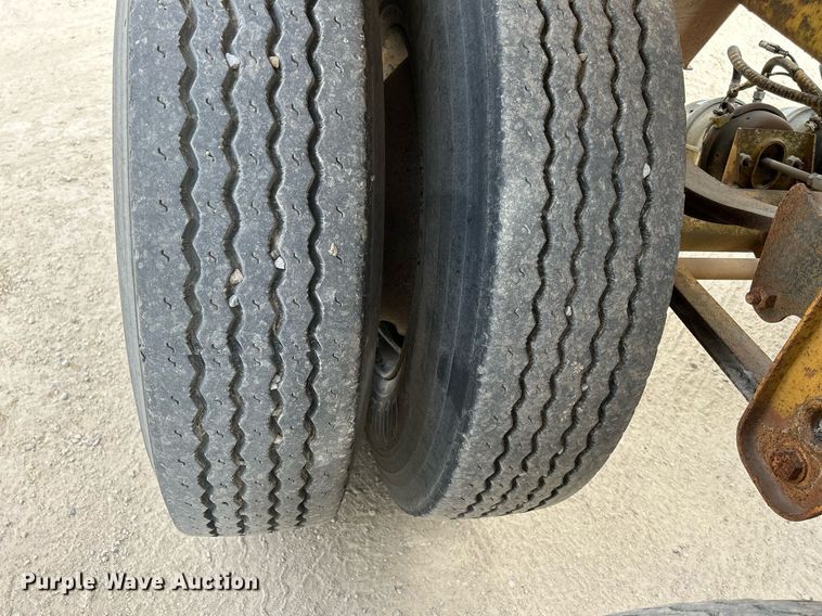 image for item DR4674 2000 Trail King TK54BDV432  bottom dump trailer