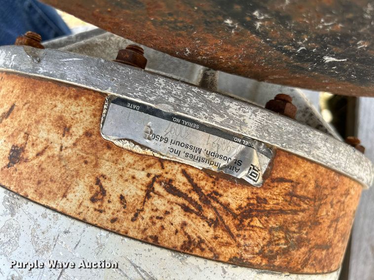 image for item DR4675 2001 Altec 700-90021  auger