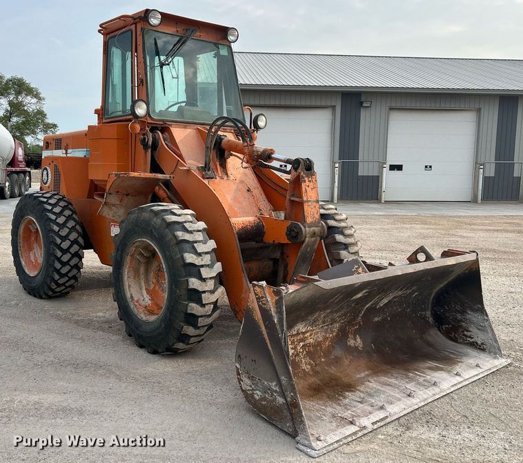 image for item DR4680 Dresser 510B  wheel loader