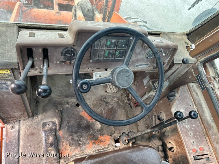 image for item DR4680 Dresser 510B  wheel loader