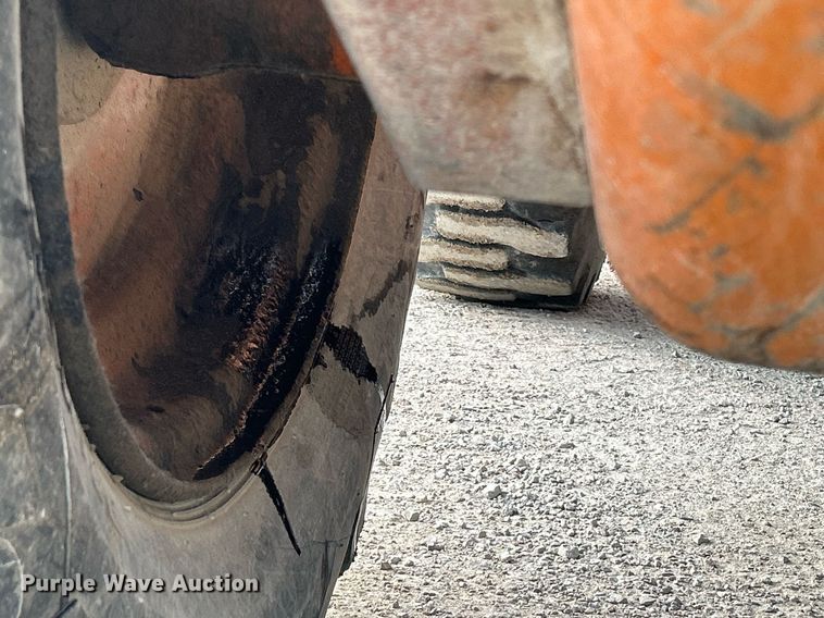 image for item DR4680 Dresser 510B  wheel loader