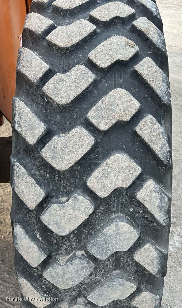 image for item DR4680 Dresser 510B  wheel loader