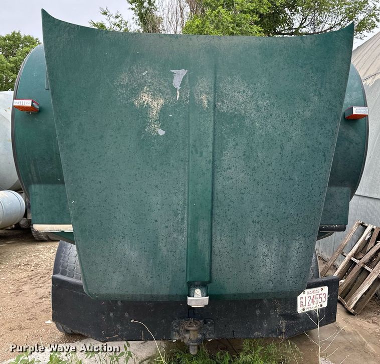 image for item JD9100 2003 Kenworth T800  ready mix truck