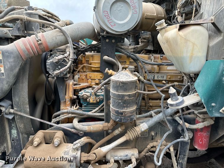 image for item JD9100 2003 Kenworth T800  ready mix truck