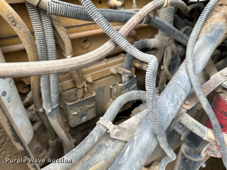 image for item JD9100 2003 Kenworth T800  ready mix truck