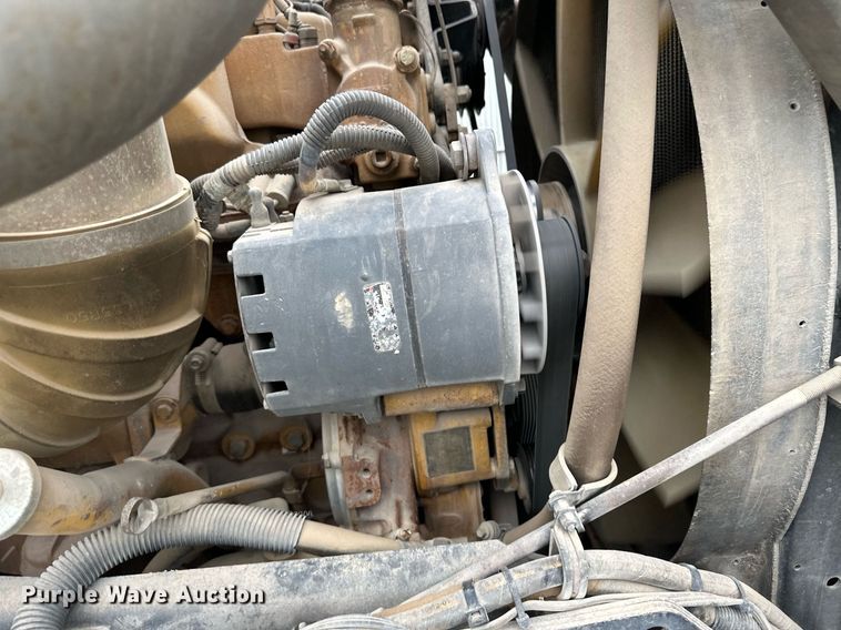 image for item JD9100 2003 Kenworth T800  ready mix truck