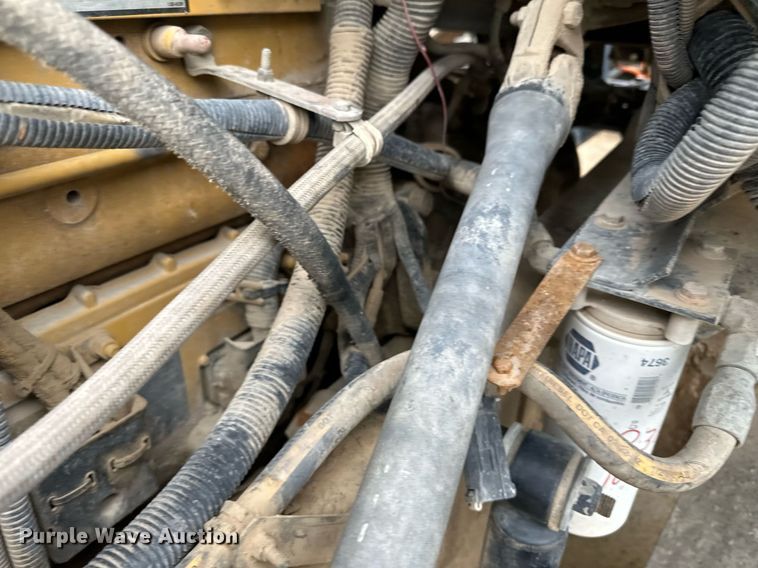 image for item JD9101 2003 Kenworth T800  ready mix truck