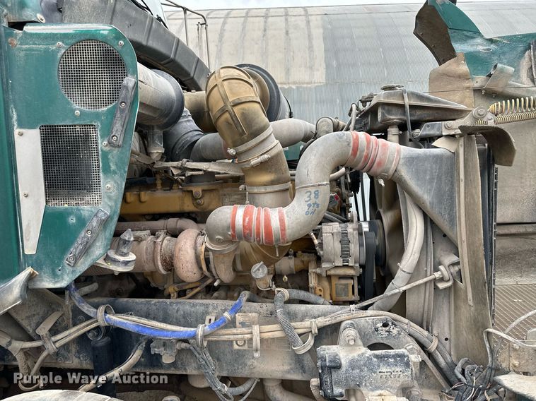 image for item JD9101 2003 Kenworth T800  ready mix truck