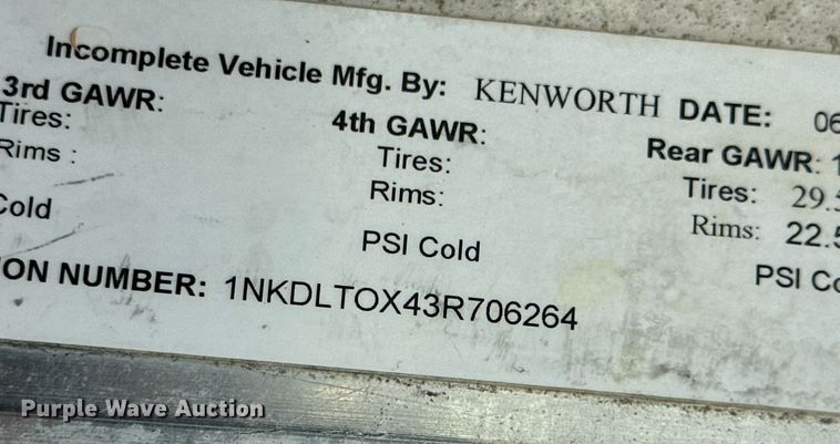 image for item JD9101 2003 Kenworth T800  ready mix truck