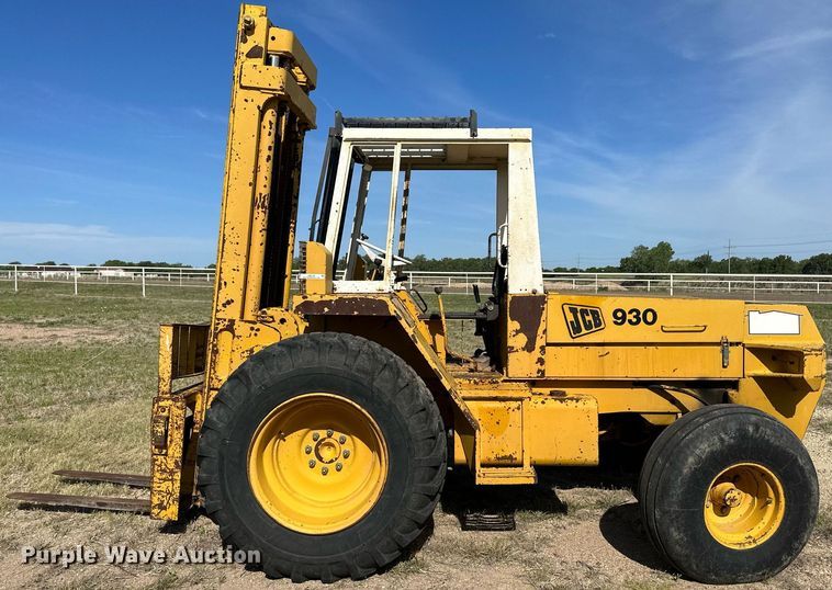 image for item JD9103 1987 JCB 930  forklift