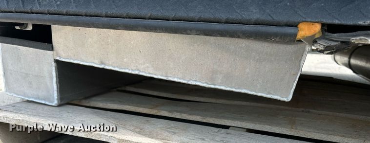 image for item MC9890 Automotive parts and accessories