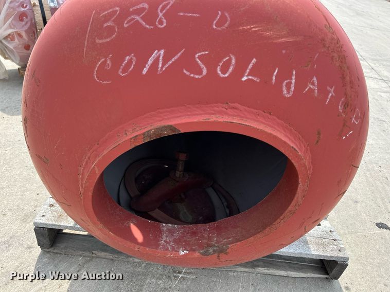 image for item MC9891 (2) pressurized expansion tanks