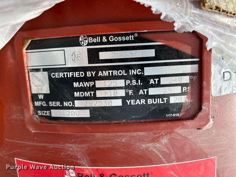 image for item MC9891 (2) pressurized expansion tanks