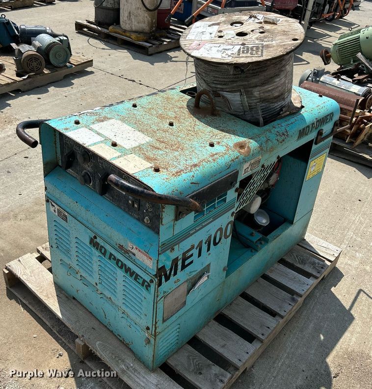 image for item MC9895 MQ Power Whisperweld SGW-225SS  welder