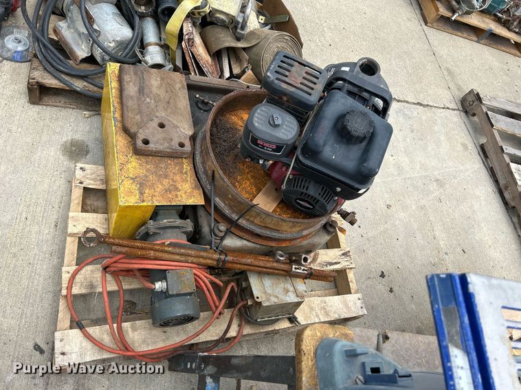 image for item MC9896 Tools