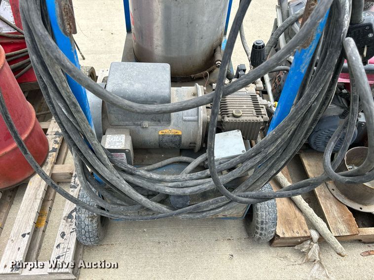 image for item MC9896 Tools