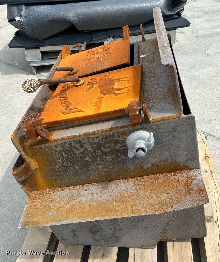 image for item MC9900 Wood burning stove