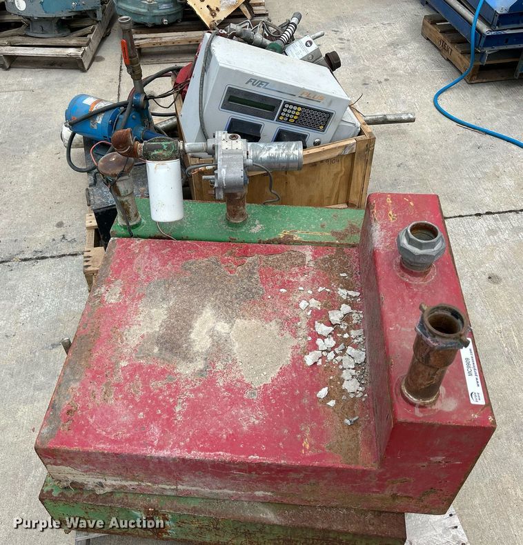 image for item MC9909 Fuel and lube