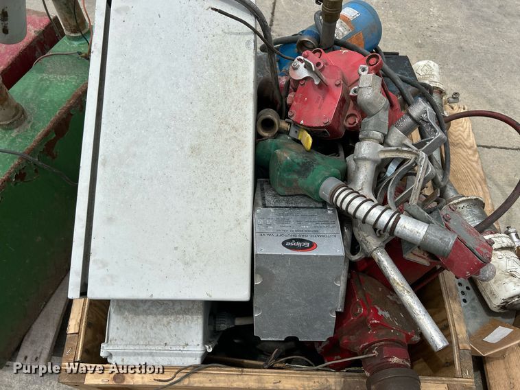 image for item MC9909 Fuel and lube