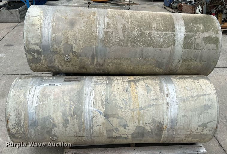 image for item MC9914 (3) aluminum fuel tanks