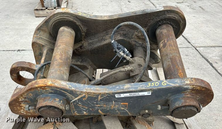 image for item MC9915 JRB  hydraulic quick coupler