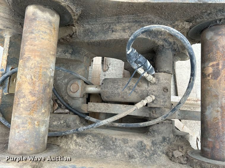 image for item MC9915 JRB  hydraulic quick coupler