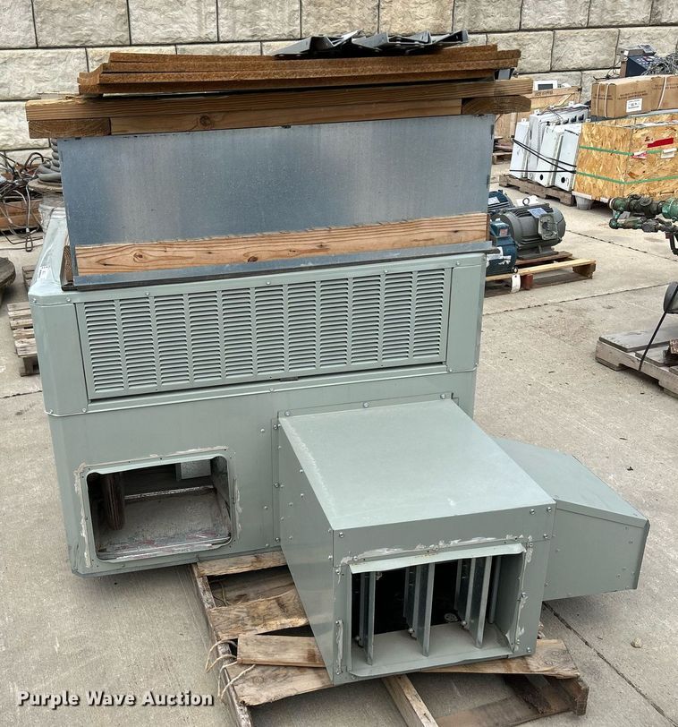 image for item MC9917 2008 Trane 4YCC3018A1040AA  HVAC system