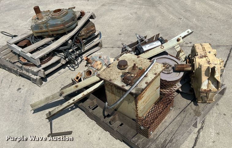 image for item MC9918 Tools